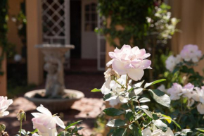 Roses and Pebbles B & B Guest House